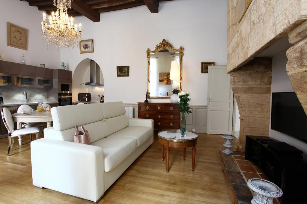 Le Royere Apartment Сарла-ла-Канеда Екстериор снимка