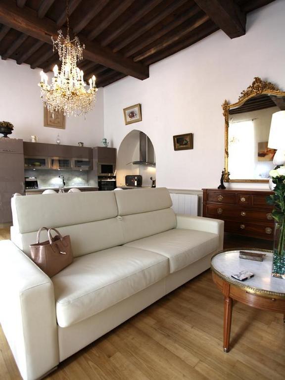 Le Royere Apartment Сарла-ла-Канеда Екстериор снимка